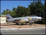 280px-Vautour_IIN_-_BA126_-_Right_side.jpg