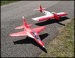 ESCADRILLE AVIONS ROUGES 01.jpg