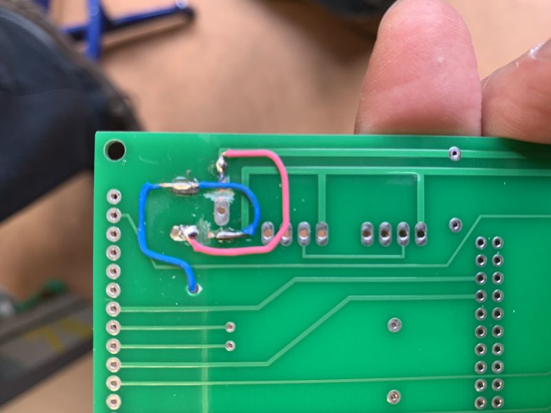 Modification du circuit imprimé de la balance de CG.jpeg